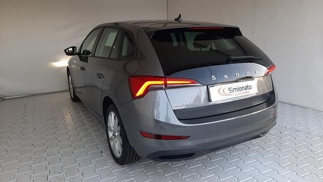 Usata Skoda Scala Style 110 CV (80 kW) 2022 Grigio scuro Utilitaria