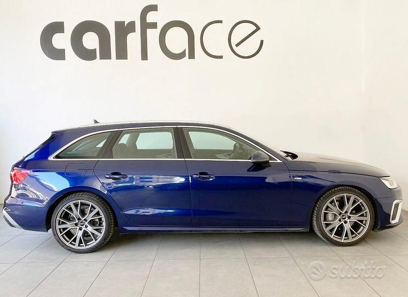 Usata Audi A4 S-Line 204 CV (150 kW) 2022 Blu metallizzato Station wagon