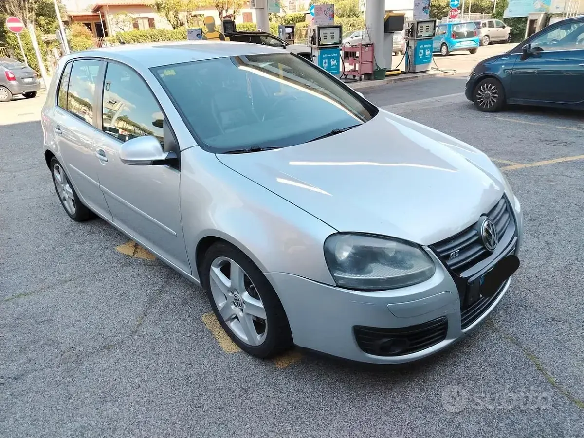 Usata VW Golf VI GT 140 CV (102 kW) 2008 Grigio Utilitaria