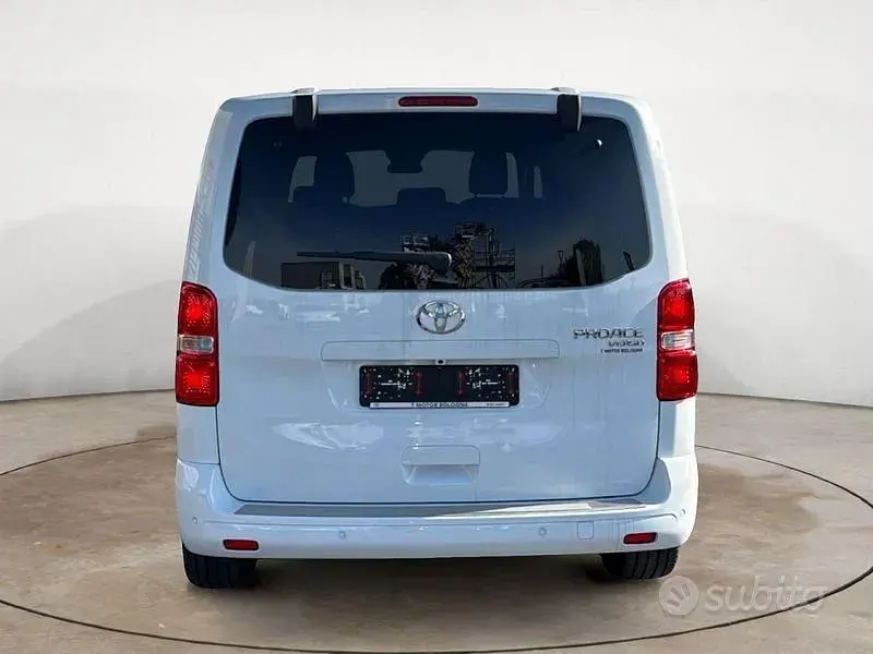Nuova Toyota Proace Verso Executive 150 CV (110 kW) 2026 Bianco Station wagon