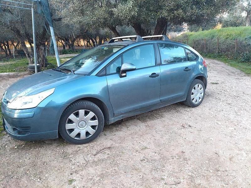 Usata Citroën C4 90 CV (66 kW) 2007 Verde Coupé