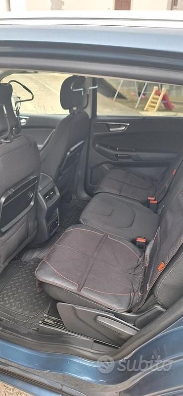 Usata Ford S-MAX S 190 CV (139 kW) 2022 Blu Monovolume