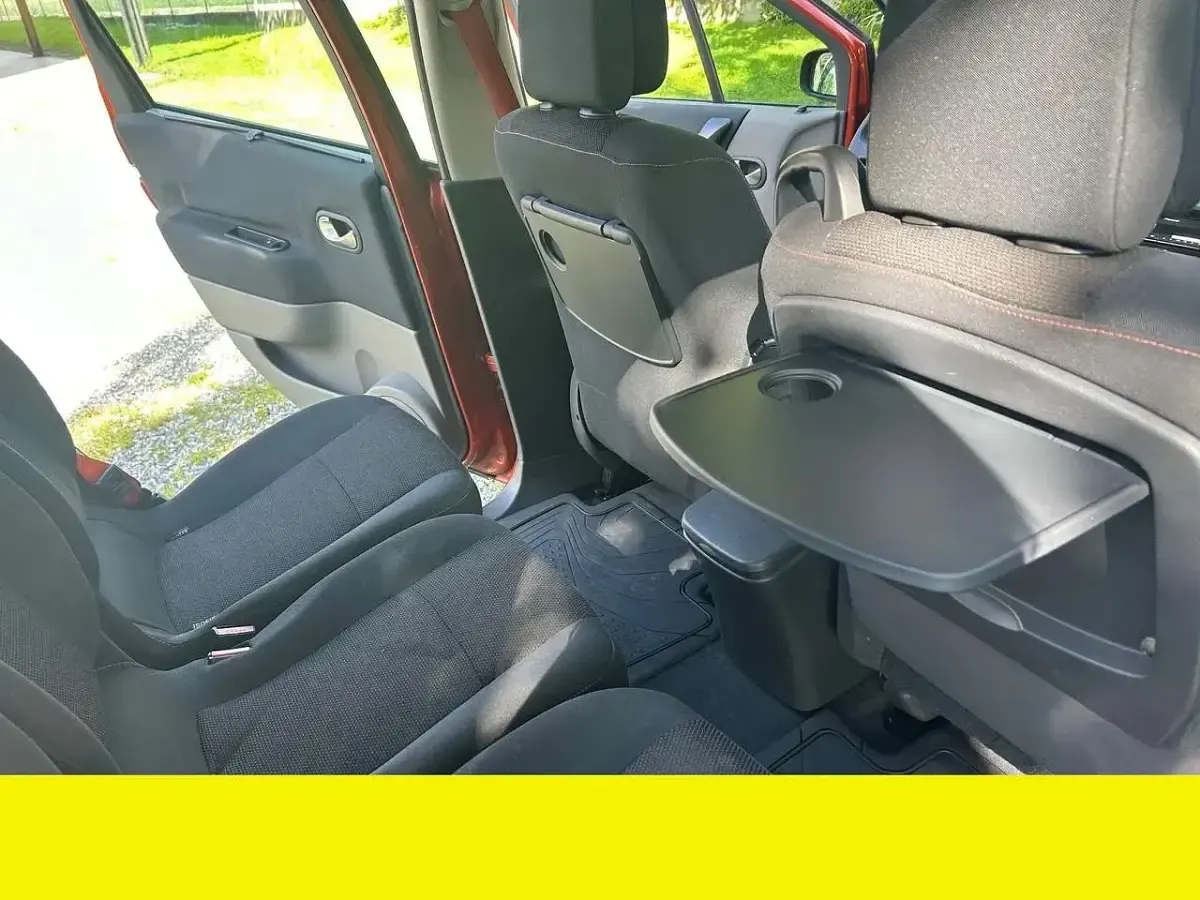 Usata Renault Scenic E-Tech 131 CV (96 kW) 2009 Other Monovolume