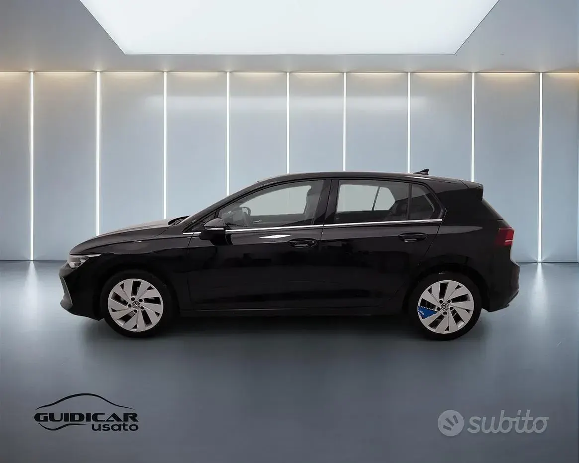 Usata VW Golf VIII Life 150 CV (110 kW) 2025 Nero Berlina