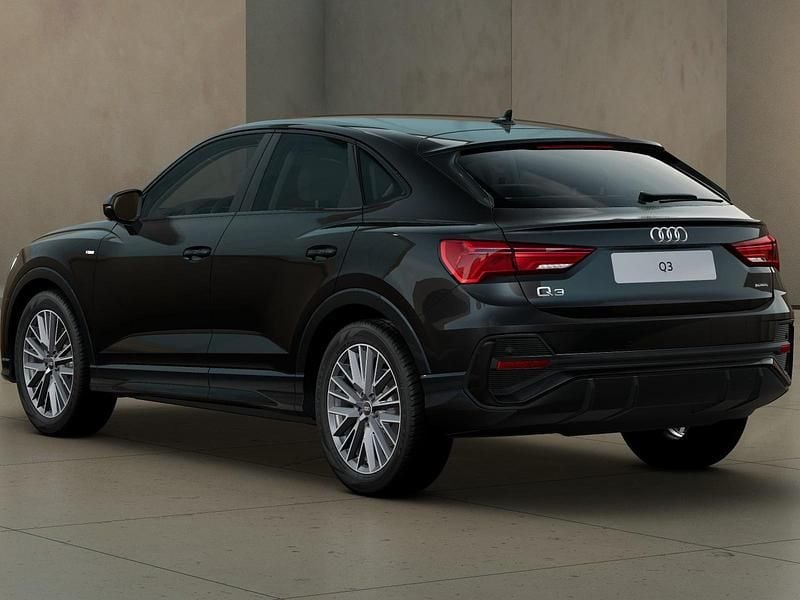 Usata Audi Q3 Sportback Exclusive 190 CV (139 kW) 2024 Nero SUV