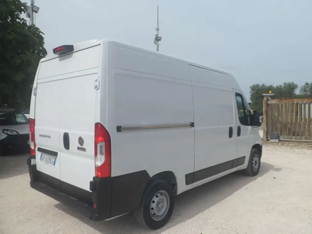 Usata Fiat Ducato 140 CV (102 kW) 2024 Bianco Furgone