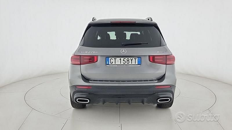 Usata Mercedes GLB220 Advanced Plus 190 CV (139 kW) 2024 Grigio SUV