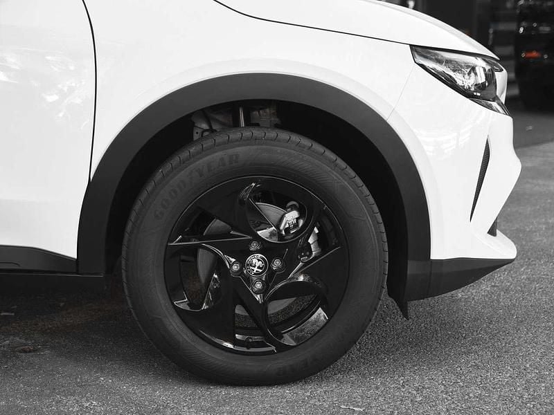 Nuova Alfa Romeo Junior 145 CV (106 kW) 2025 Grigio SUV