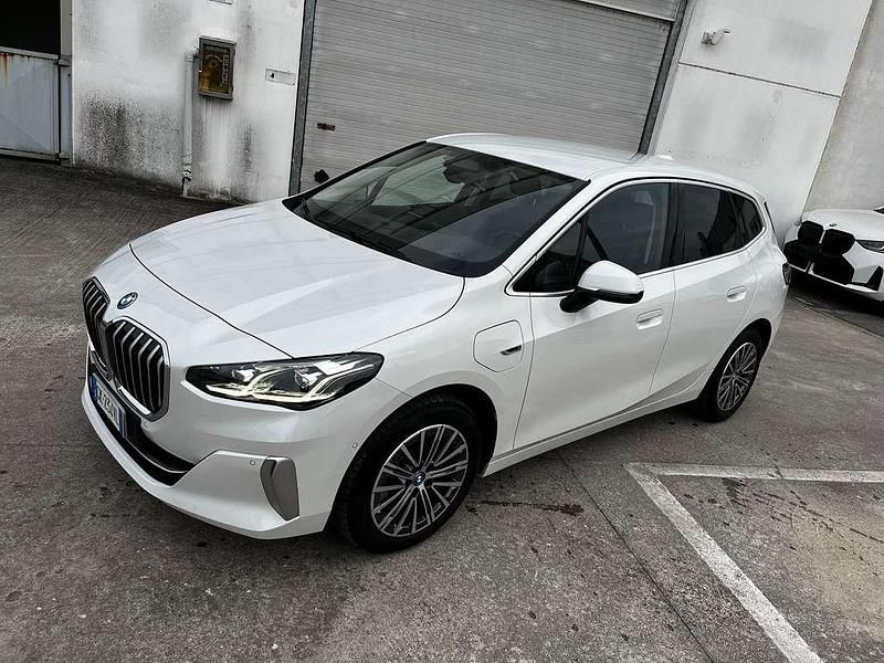 Usata BMW 225 Active Tourer Luxury Line 136 CV (100 kW) 2022 Monovolume
