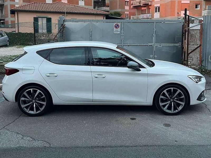 Usata Seat Leon FR 110 CV (80 kW) 2021 Bianco Berlina