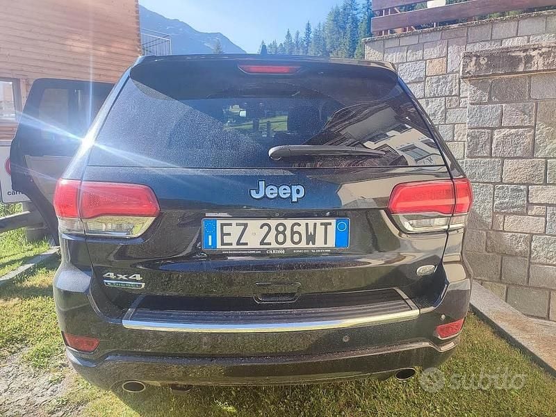 Usata Jeep Grand Cherokee 250 CV (183 kW) 2015 Verde SUV