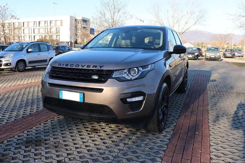 Usata Land Rover Discovery Sport HSE 150 CV (110 kW) 2016 Beige SUV