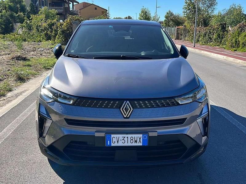 Usata Renault Captur 101 CV (74 kW) 2024 Grigio SUV