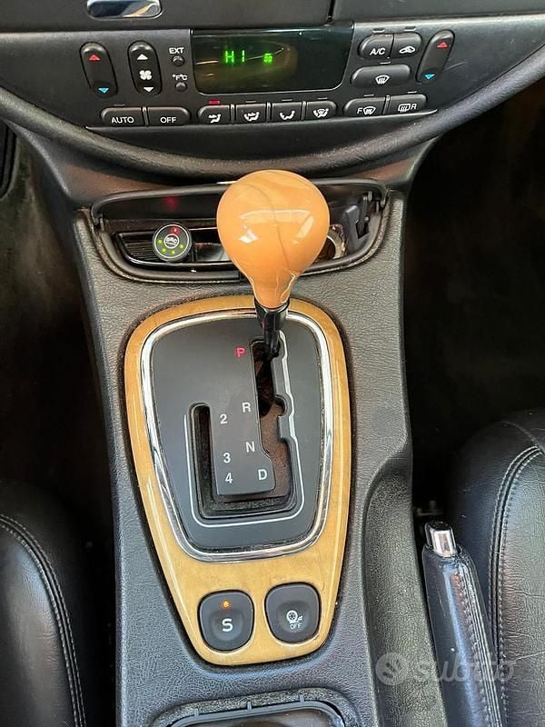 Usata Jaguar S-Type Executive 238 CV (175 kW) 2001 Nero Berlina