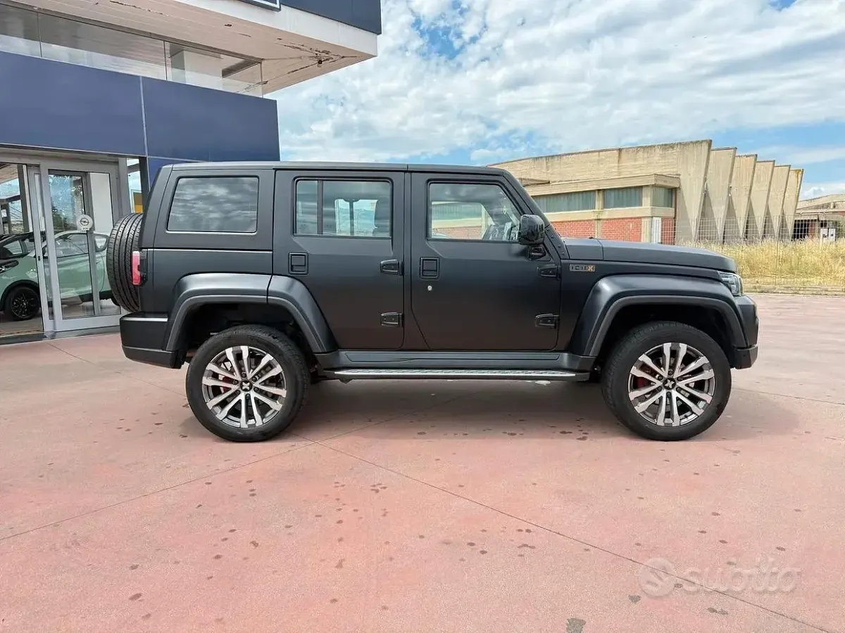 Usata ICH-X K2 162 CV (119 kW) 2025 Nero SUV