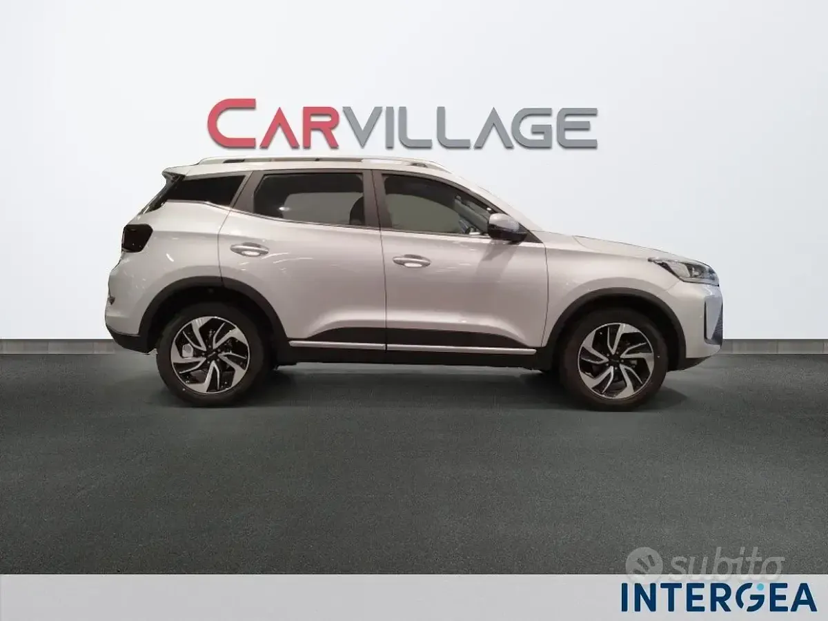 Usata EMC SEI 147 CV (108 kW) 2026 Bianco SUV