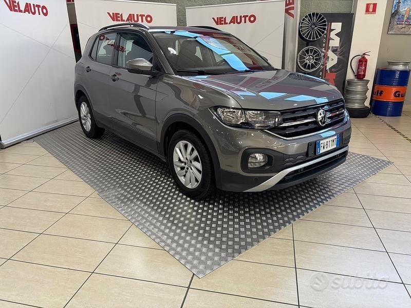 Usata VW T-Cross Style 116 CV (85 kW) 2019 Grigio SUV