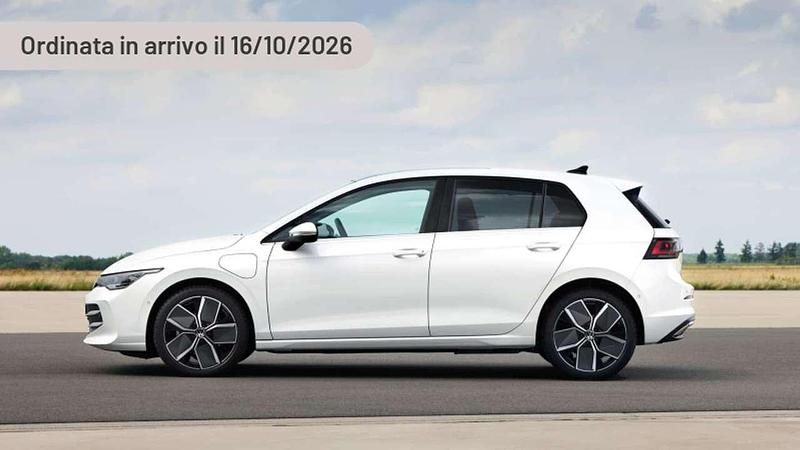 Nuova VW Golf VIII Style 116 CV (85 kW) 2025 Argento Berlina