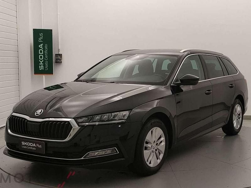 Nero magic Usata 2024 Skoda Octavia Executive Station wagon | 24.900 € (Ottimo prezzo) - Immagine 1/4