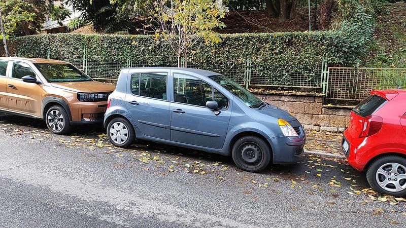 Usata Renault Modus 2007 Blu Monovolume