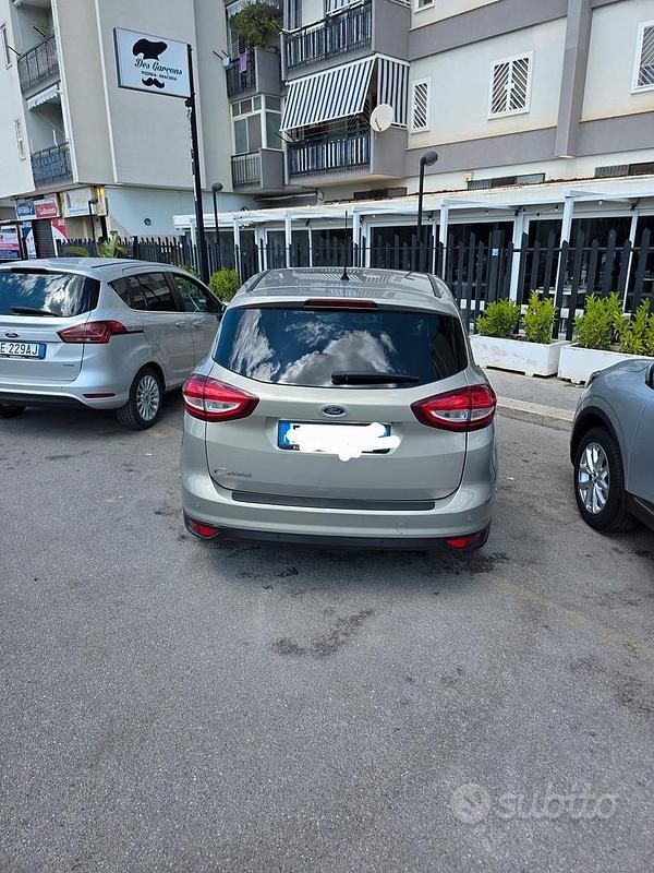 Usata Ford C-MAX 120 CV (88 kW) 2015 Giallo Monovolume