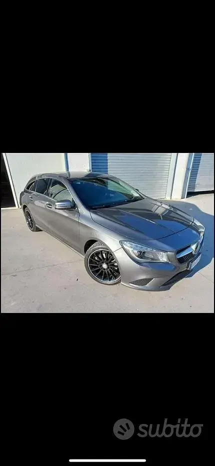 Usata Mercedes CLA200 136 CV (100 kW) 2016 Grigio Berlina
