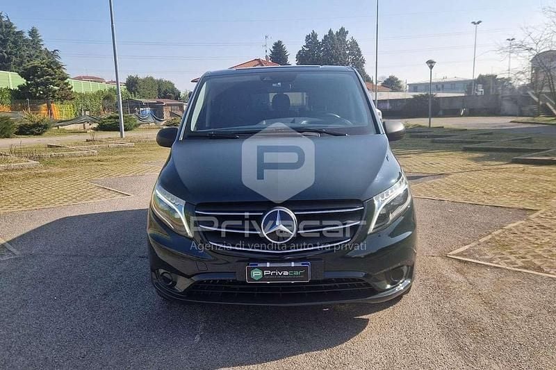 Usata Mercedes Vito 163 CV (119 kW) 2022 Verde Furgone