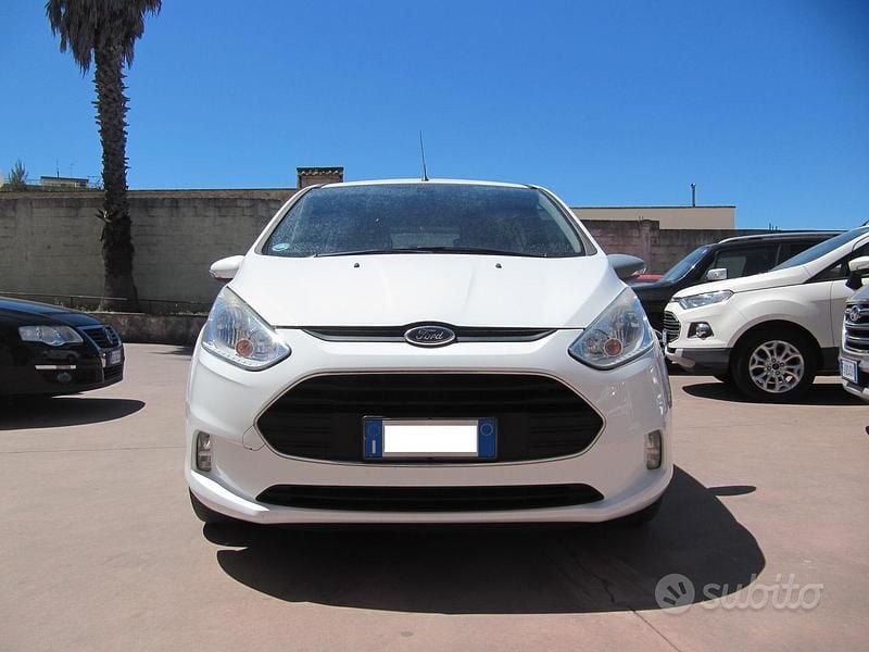 Usata Ford B-MAX Business Edition 90 CV (66 kW) 2017 Bianco Monovolume