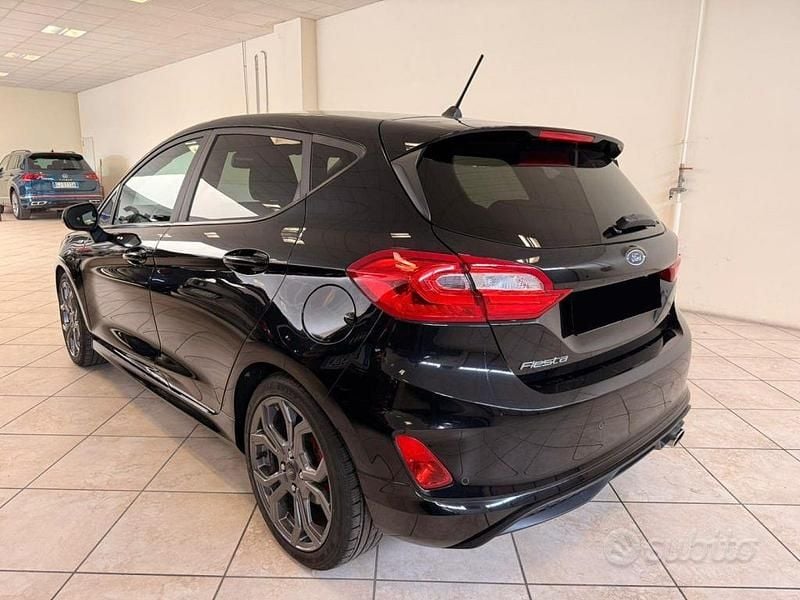 Usata Ford Fiesta ST 125 CV (91 kW) 2021 Nero Utilitaria