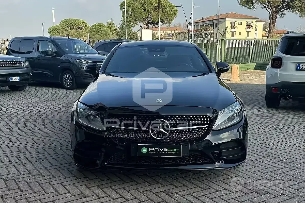 Usata Mercedes C220 Premium 194 CV (142 kW) 2023 Nero Coupé