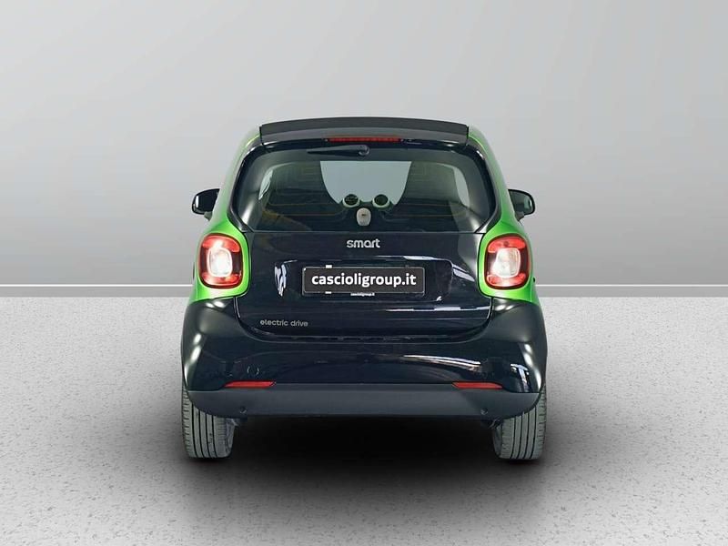 Usata Smart ForTwo Electric Drive Prime 41 kW (56 CV) 2019 Nero Coupé