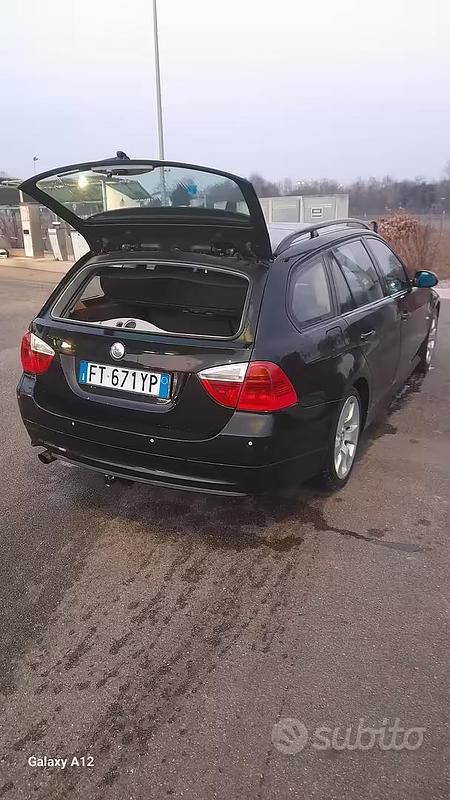 Usata BMW 318 2007 Nero Station wagon