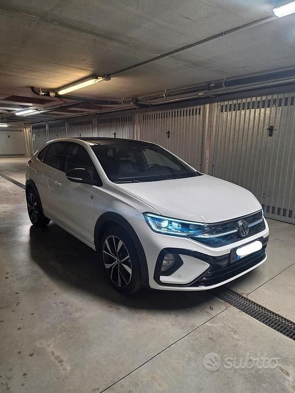 Usata VW Taigo R-line 116 CV (85 kW) 2024 Bianco SUV