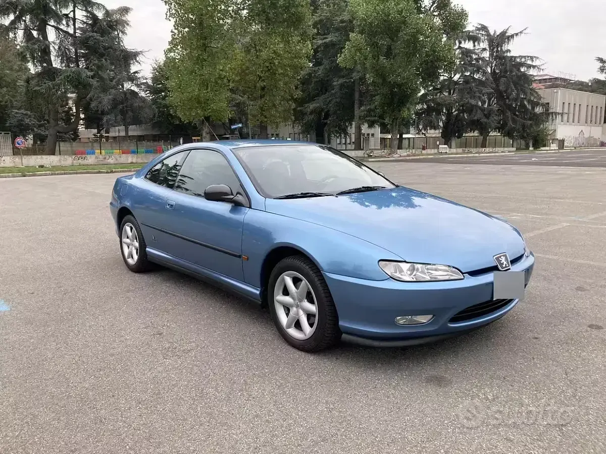 Usata Peugeot 406 Coupe 132 CV (97 kW) 1997 Bluazzurro Coupé