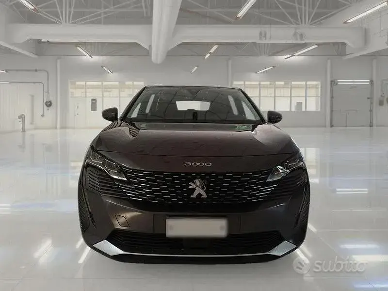 Usata Peugeot 3008 Business-Line 130 CV (95 kW) 2020 Grigio SUV