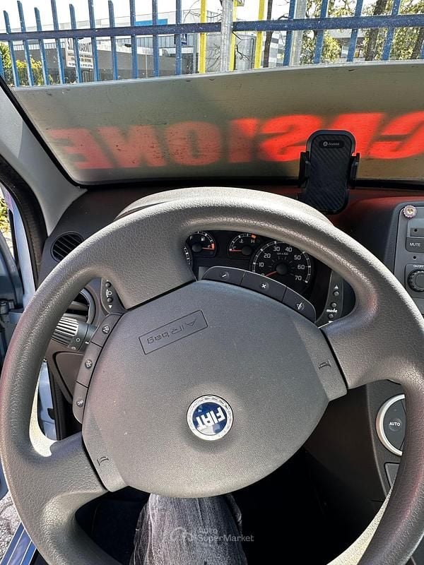Usata Fiat Panda 60 CV (44 kW) 2007 Blu Utilitaria