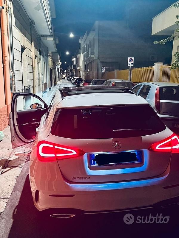 Usata Mercedes A180 136 CV (100 kW) 2018 Bianco Berlina