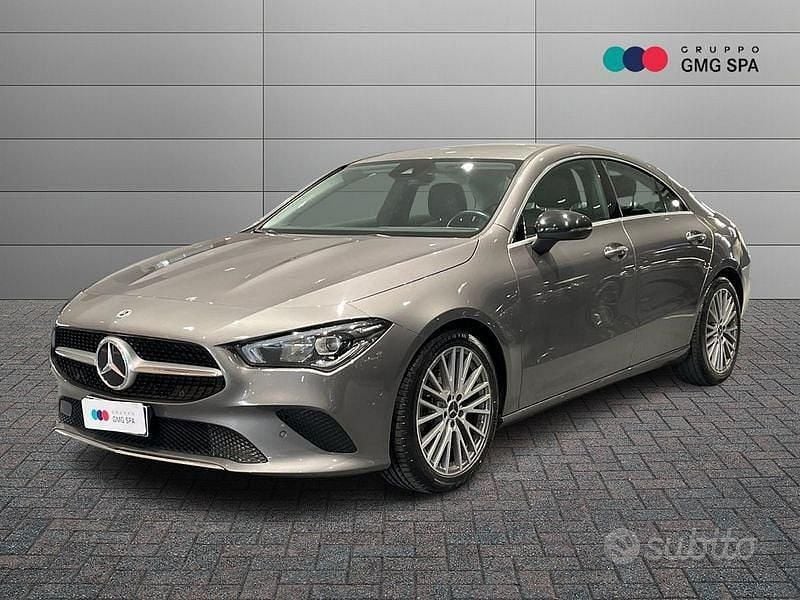 Argento Usata 2022 Mercedes 200 Coupé | 30.990 € (Super prezzo) - Immagine 1/4