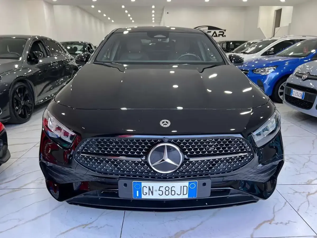 Usata Mercedes CLA200 Business 136 CV (100 kW) 2023 Other Coupé