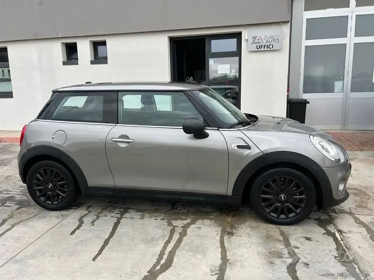 Usata Mini One D Business 95 CV (69 kW) 2016 Grigio Utilitaria
