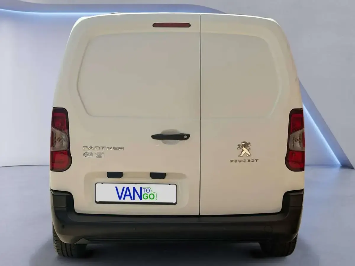 Usata Peugeot Partner Active 75 CV (55 kW) 2020 Bianco Monovolume