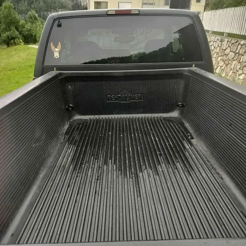 Usata Chevrolet Silverado Sport 230 CV (169 kW) 1996 Nero SUV