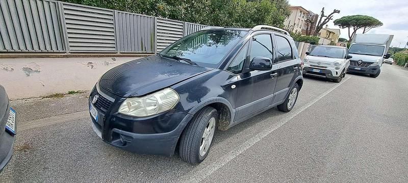 Usata Fiat Sedici 120 CV (88 kW) 2008 SUV