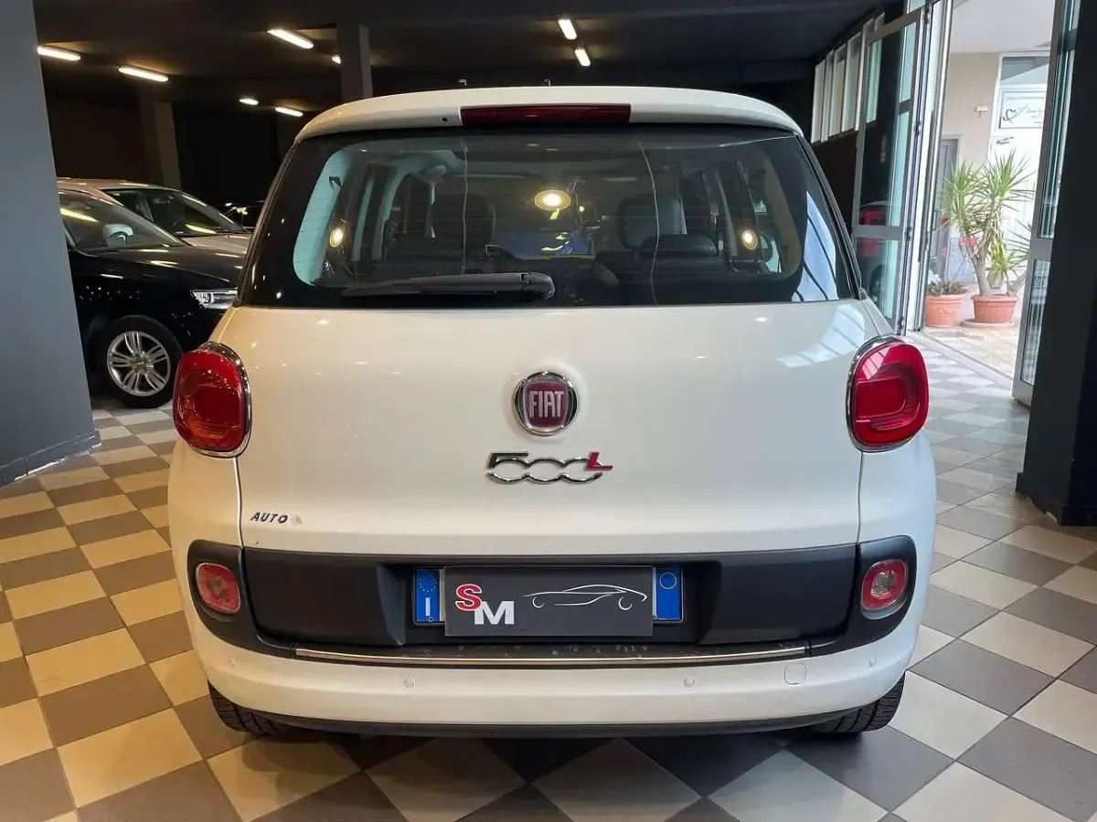 Usata Fiat 500L Lounge 80 CV (58 kW) 2015 Bianco Monovolume