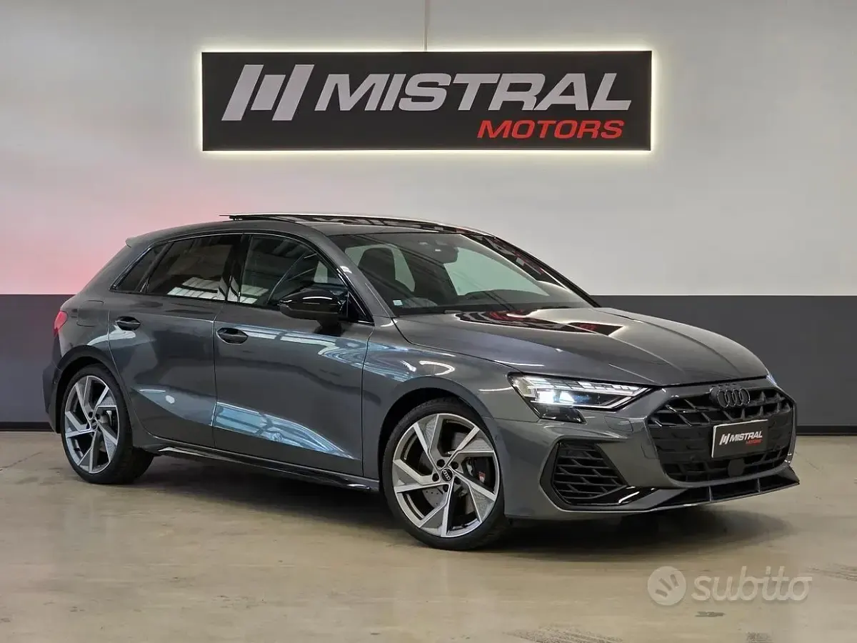 Usata Audi S3 Ambiente 333 CV (244 kW) 2025 Grigio Berlina