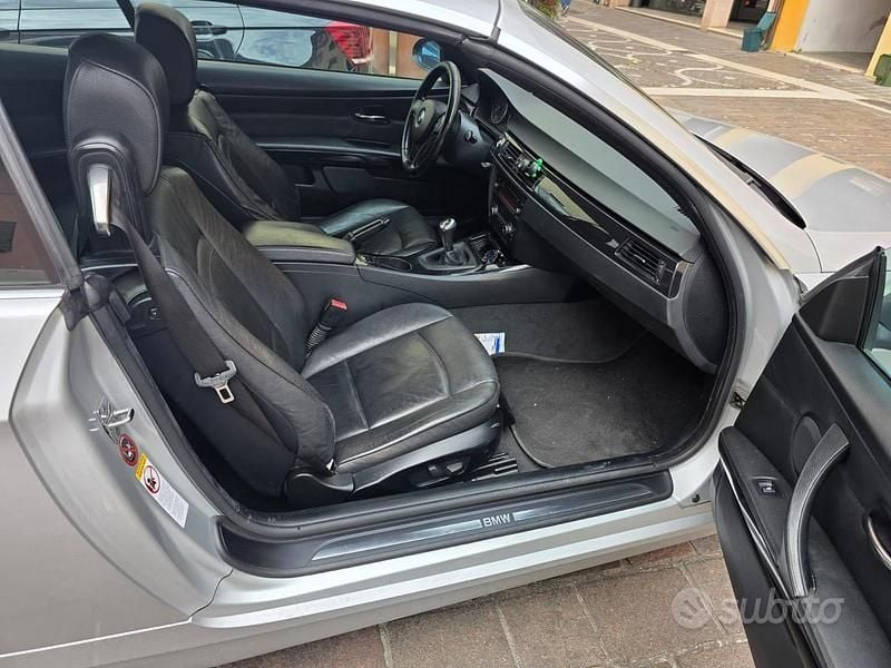 Usata BMW 320 Cabriolet 170 CV (125 kW) 2007 Grigio Cabrio