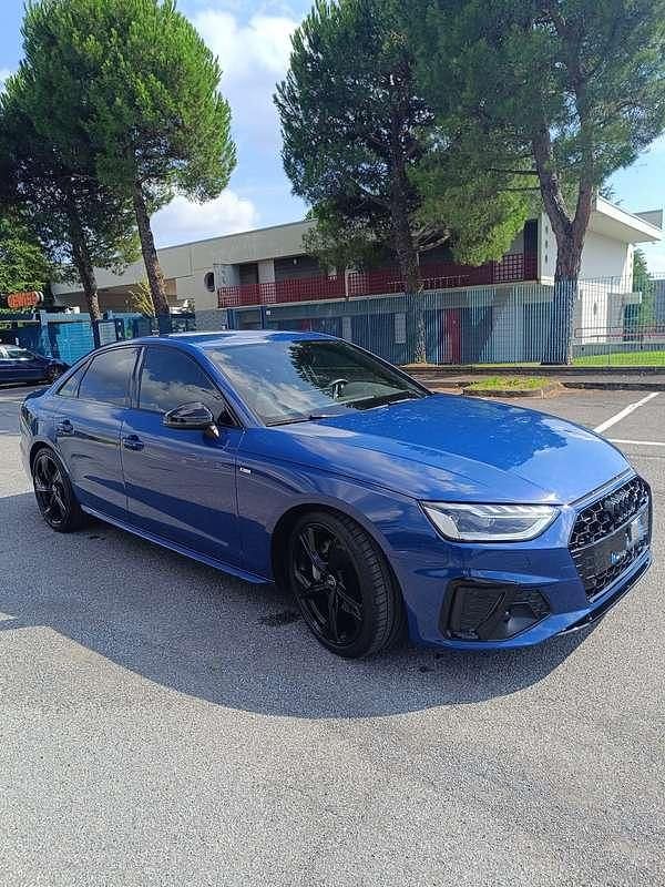 Usata Audi A4 S-Line 204 CV (150 kW) 2023 Blu/azzurro Berlina