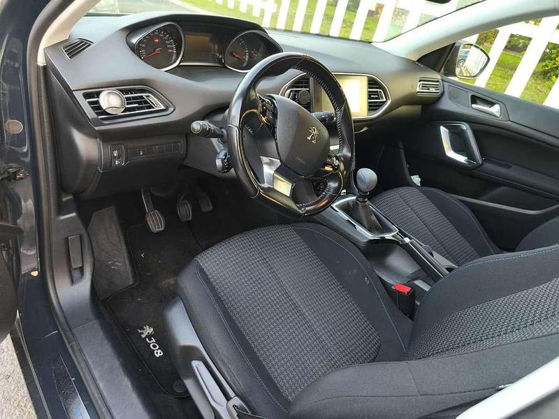 Usata Peugeot 308 Business-Line 131 CV (96 kW) 2018 Berlina