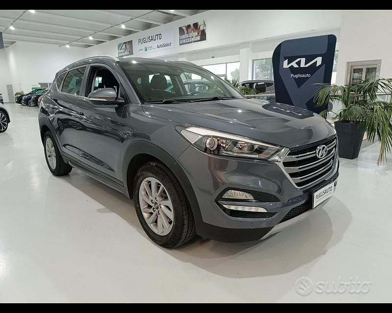 Grigio Usata 2017 Hyundai Tucson Xpossible SUV | 15.700 € (Cara) - Immagine 1/4
