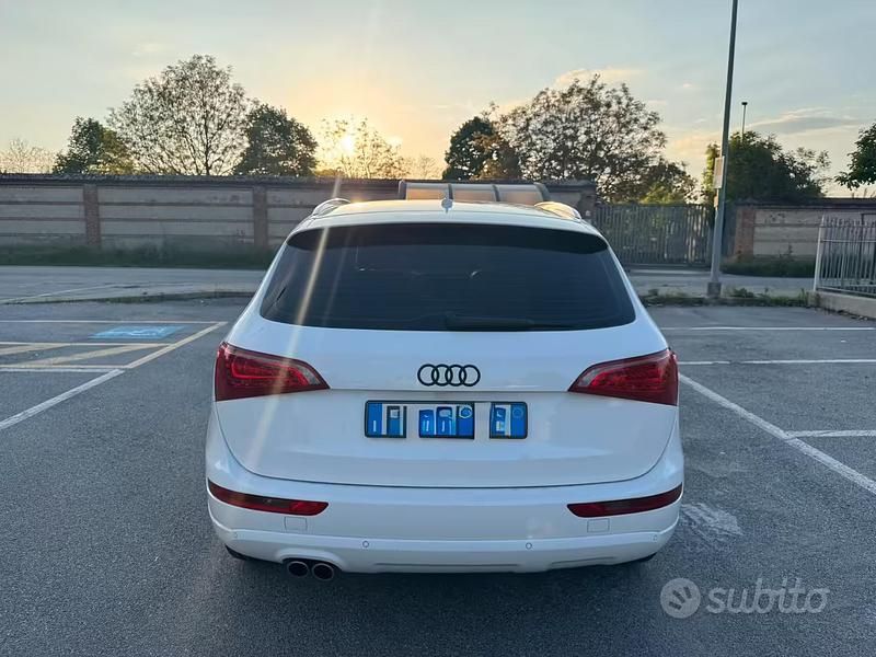 Usata Audi Q5 S-Line 150 CV (110 kW) 2012 Bianco SUV